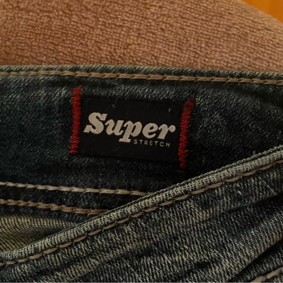 Silver Suki Super Stretch Jeans - Picture 2 of 15